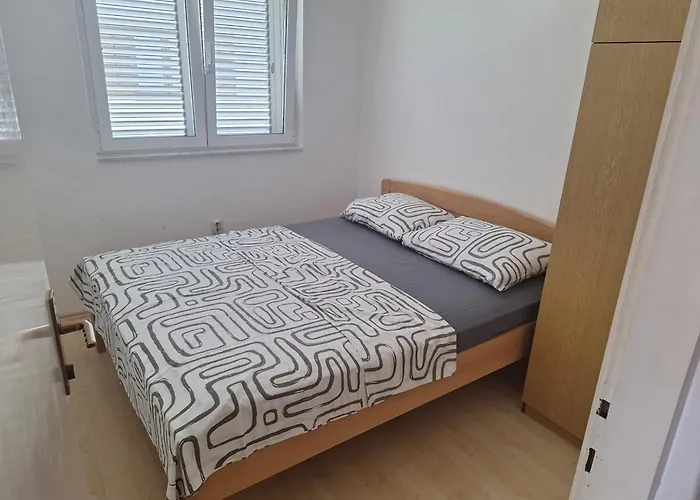 Luka Privlaka (Zadar)